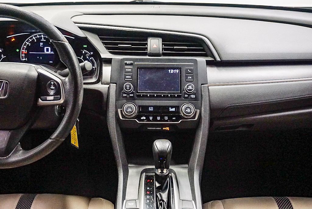 Thumbnail: 2016 Honda Civic - 8