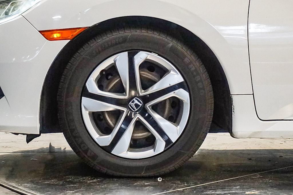 Thumbnail: 2016 Honda Civic - 6