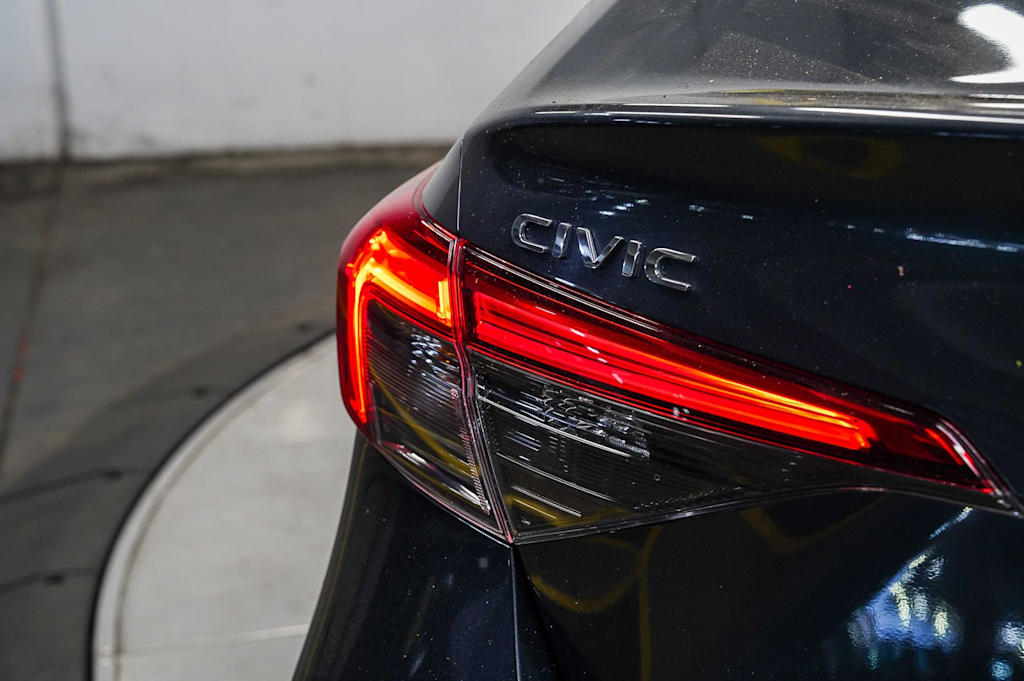 Thumbnail: 2023 Honda Civic - 24