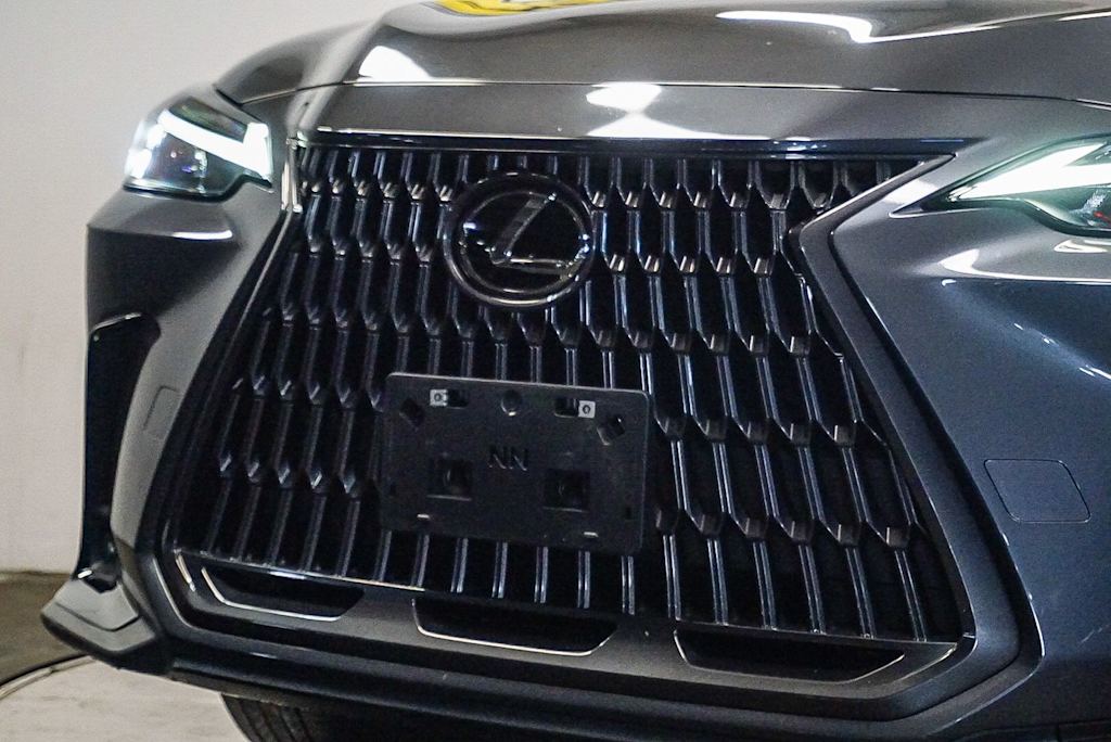 Thumbnail: 2024 Lexus ES - 21