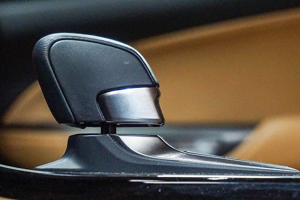 Thumbnail: 2024 Lexus ES - 12