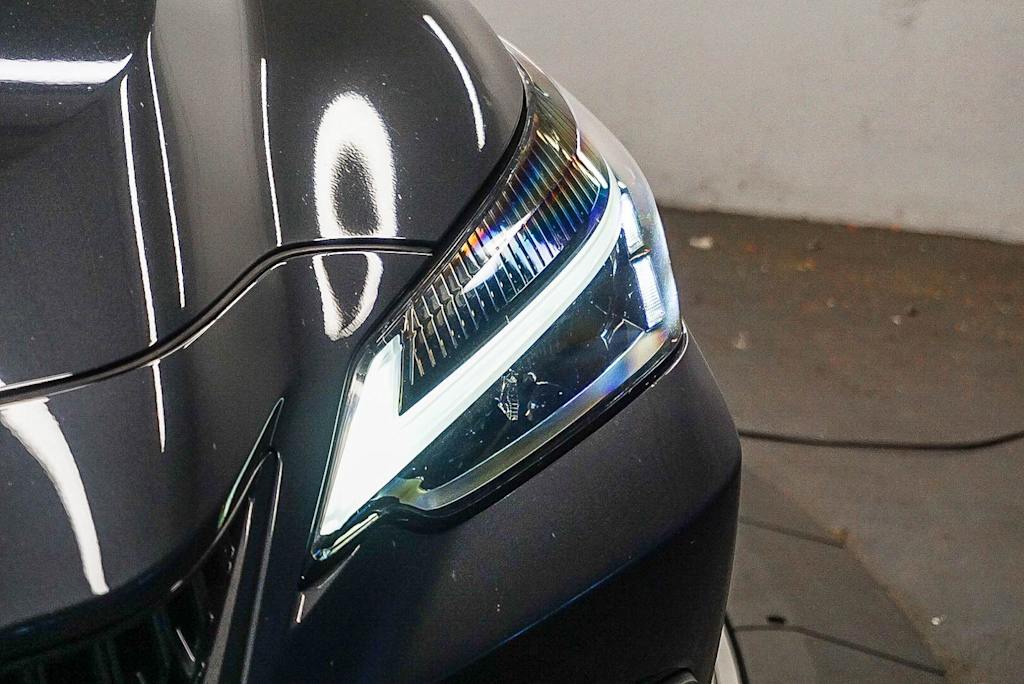 Thumbnail: 2024 Lexus ES - 18