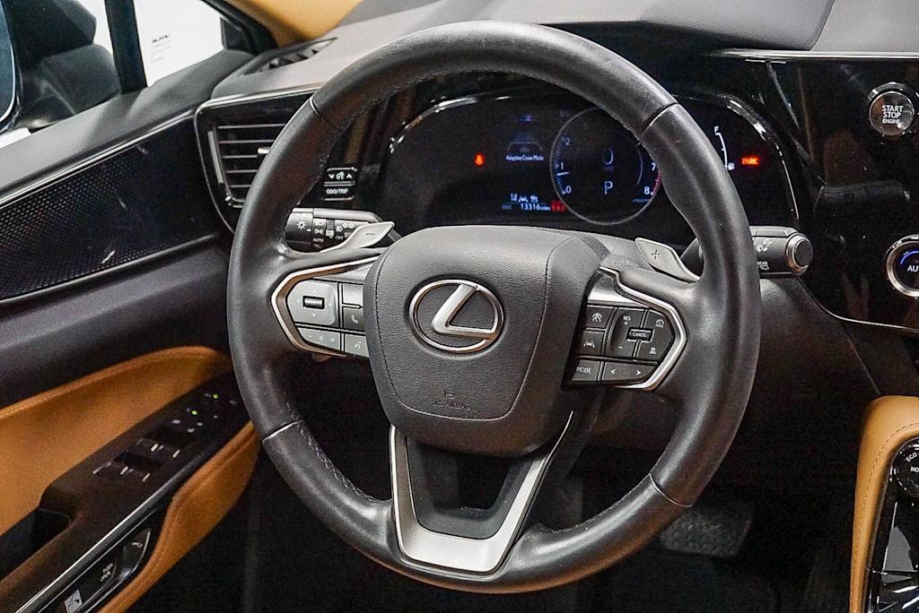 Thumbnail: 2024 Lexus ES - 7