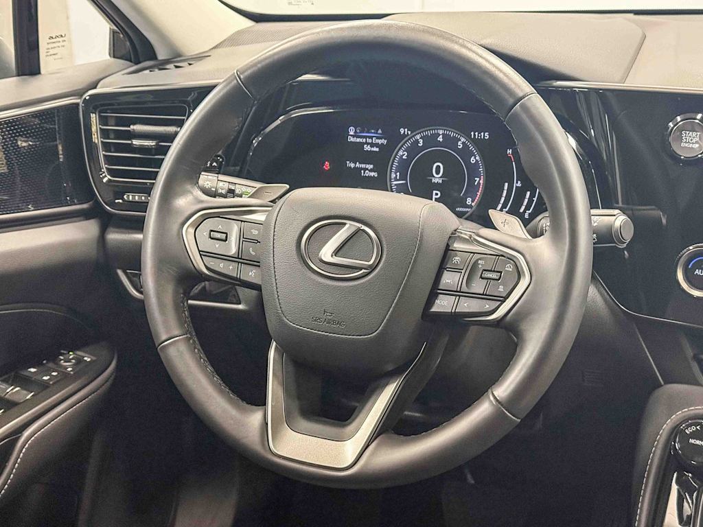 Thumbnail: 2025 Lexus ES - 7