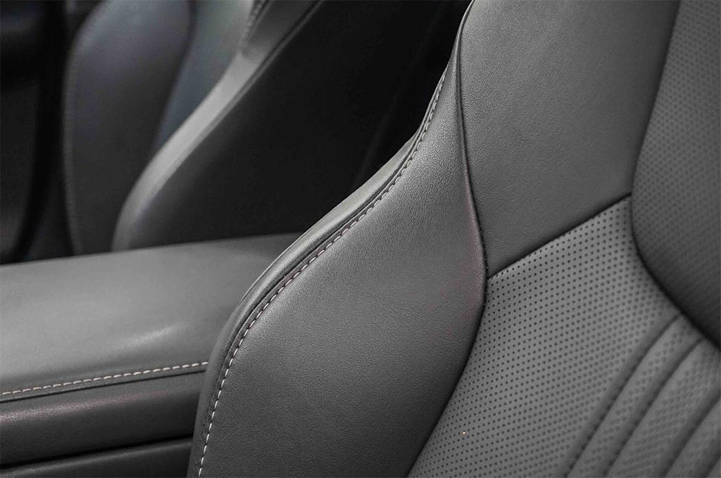 Thumbnail: 2025 Lexus ES - 25