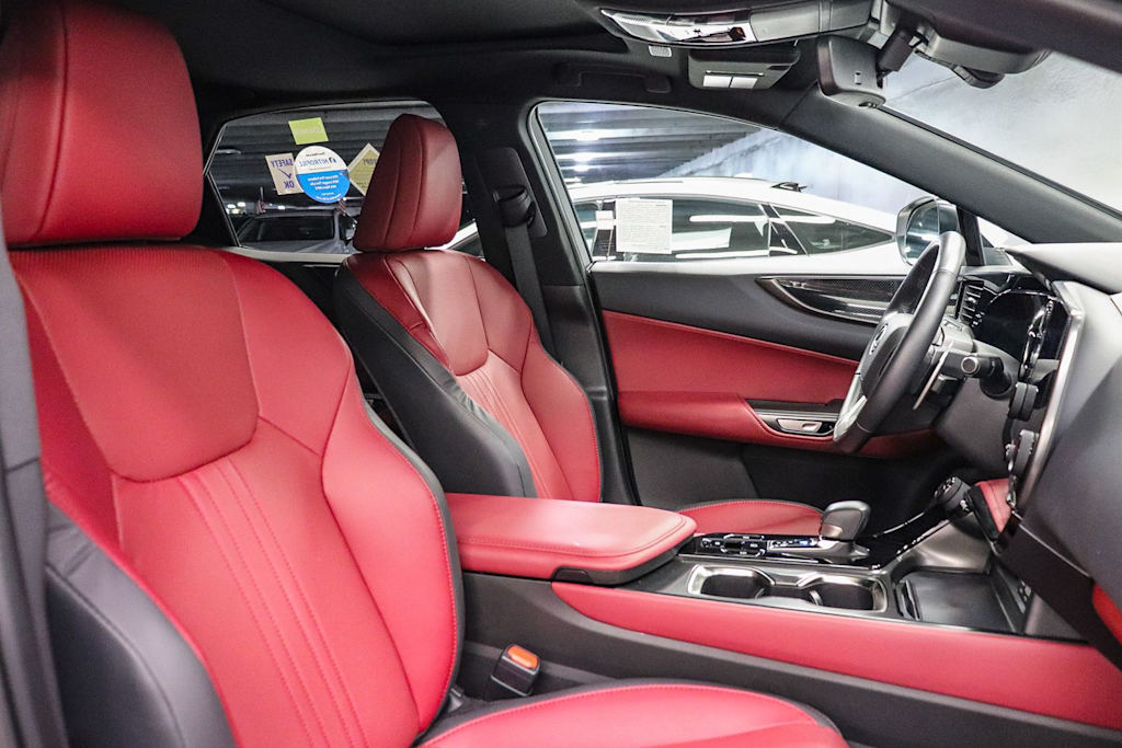 Thumbnail: 2025 Lexus ES - 8