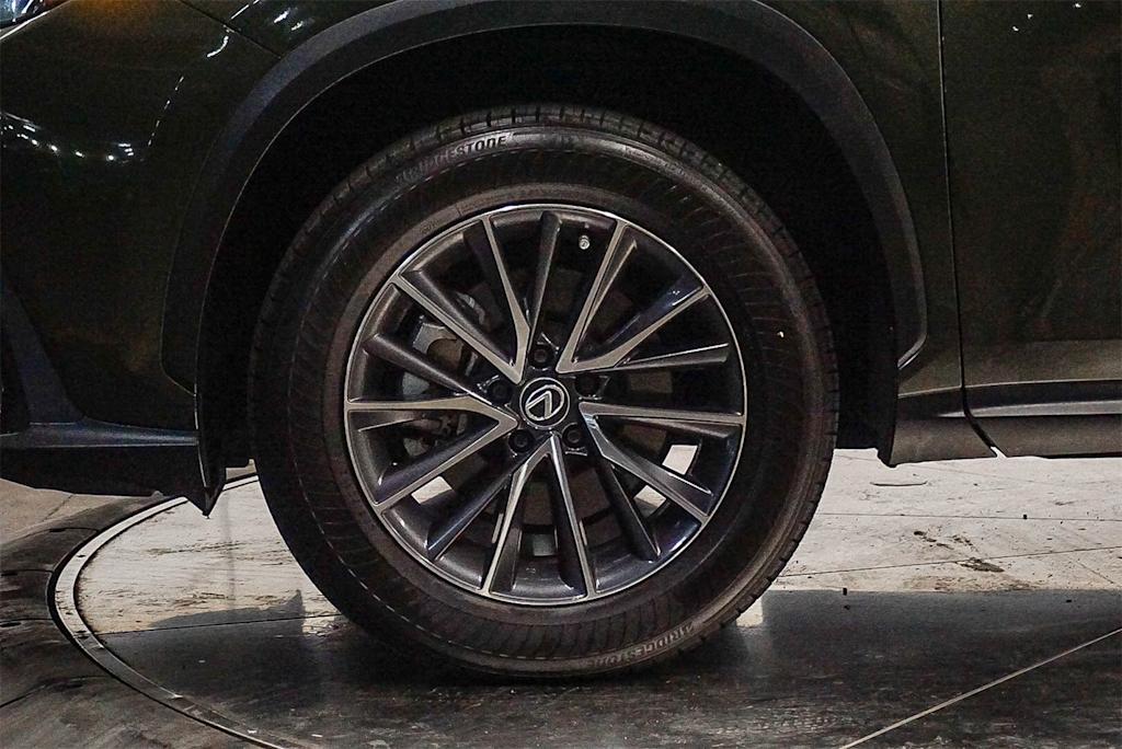 Thumbnail: 2024 Lexus ES - 6