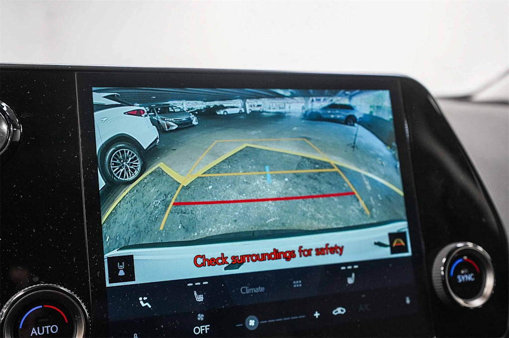 Thumbnail: 2025 Lexus ES - 28