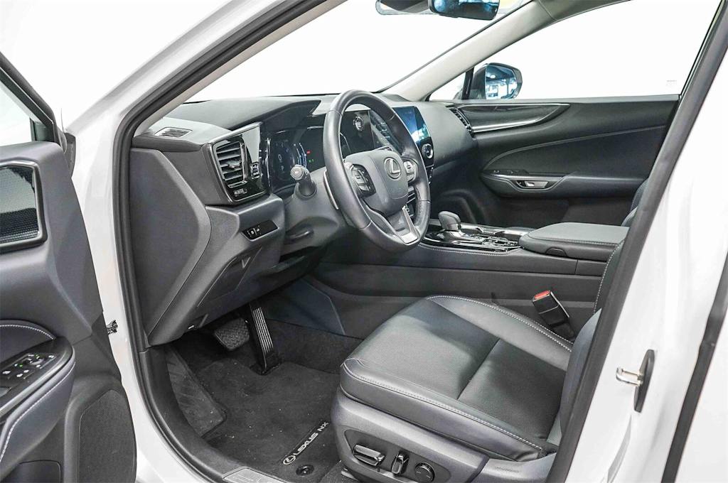 Thumbnail: 2025 Lexus ES - 10