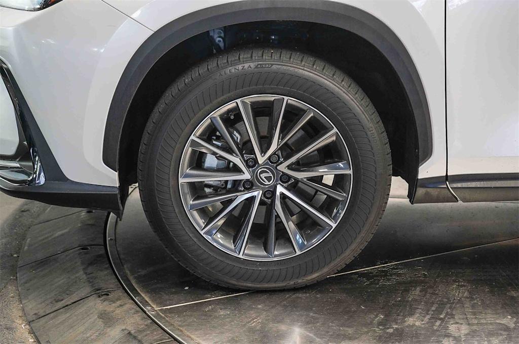 Thumbnail: 2025 Lexus ES - 6