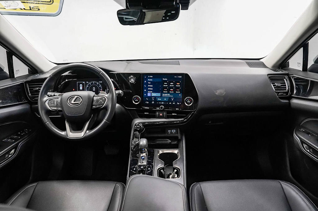 Thumbnail: 2025 Lexus ES - 2
