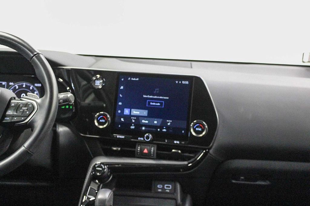 Thumbnail: 2025 Lexus ES - 11