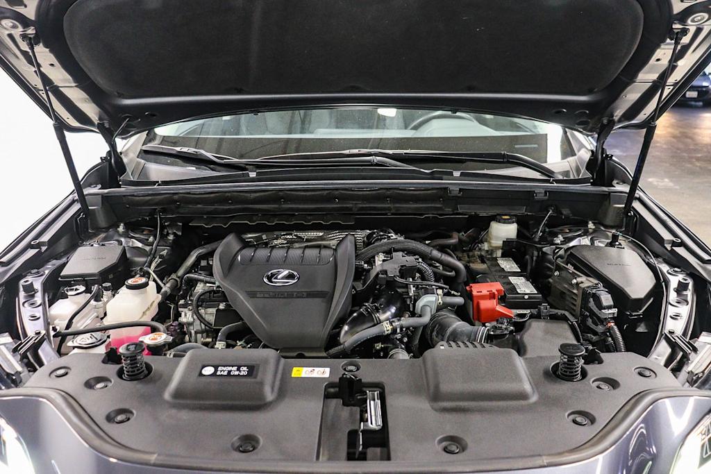 Thumbnail: 2024 Lexus ES - 7
