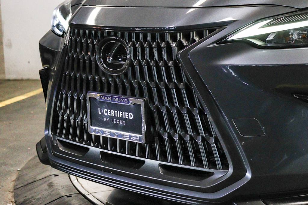 Thumbnail: 2024 Lexus ES - 22