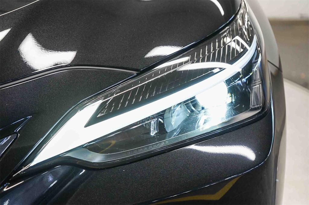 Thumbnail: 2024 Lexus ES - 21