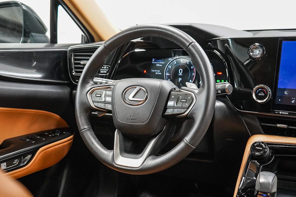 Thumbnail: 2024 Lexus ES - 10