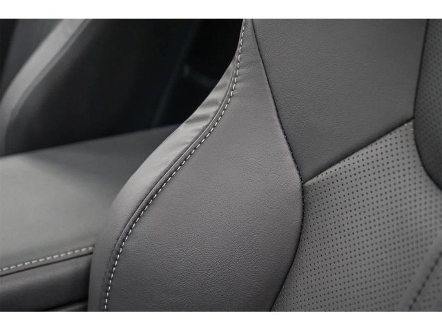 Thumbnail: 2024 Lexus ES - 24