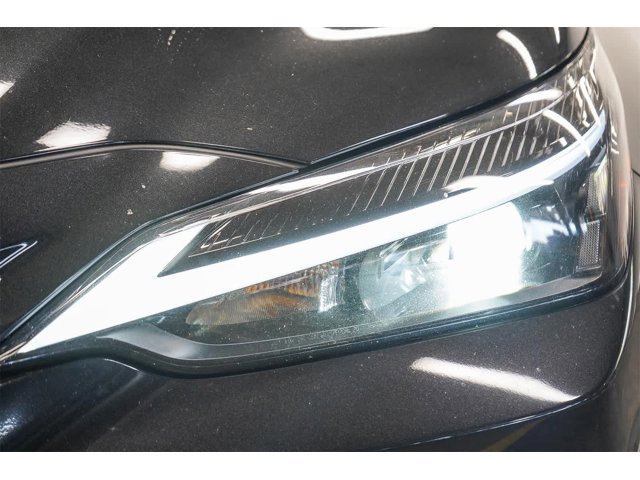Thumbnail: 2024 Lexus ES - 19