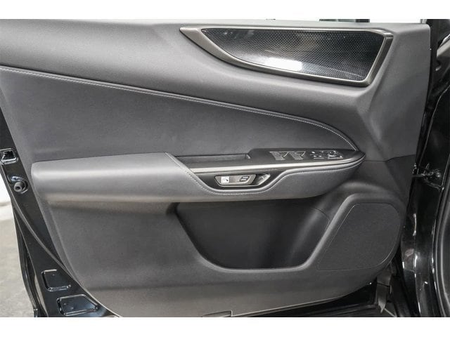 Thumbnail: 2024 Lexus ES - 26