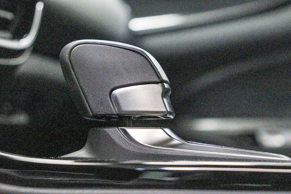 Thumbnail: 2026 Lexus ES - 12
