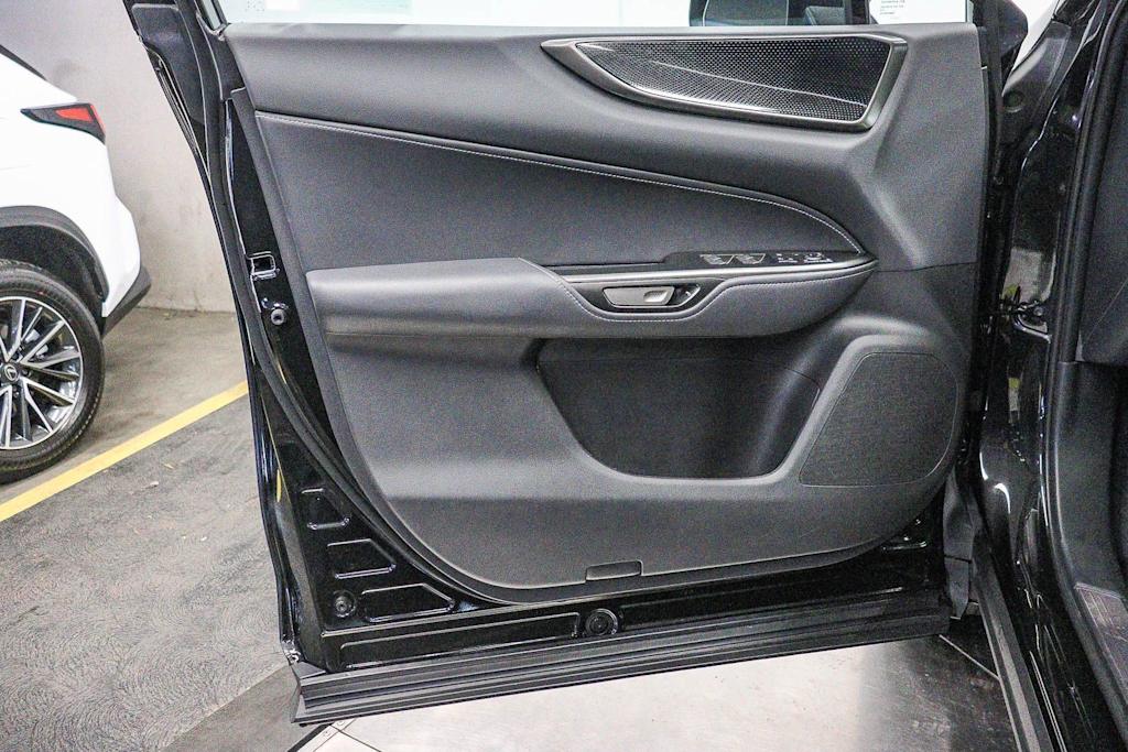 Thumbnail: 2026 Lexus ES - 25