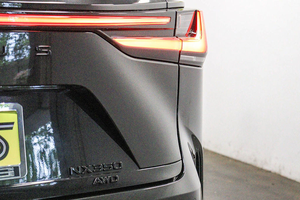 Thumbnail: 2026 Lexus ES - 21