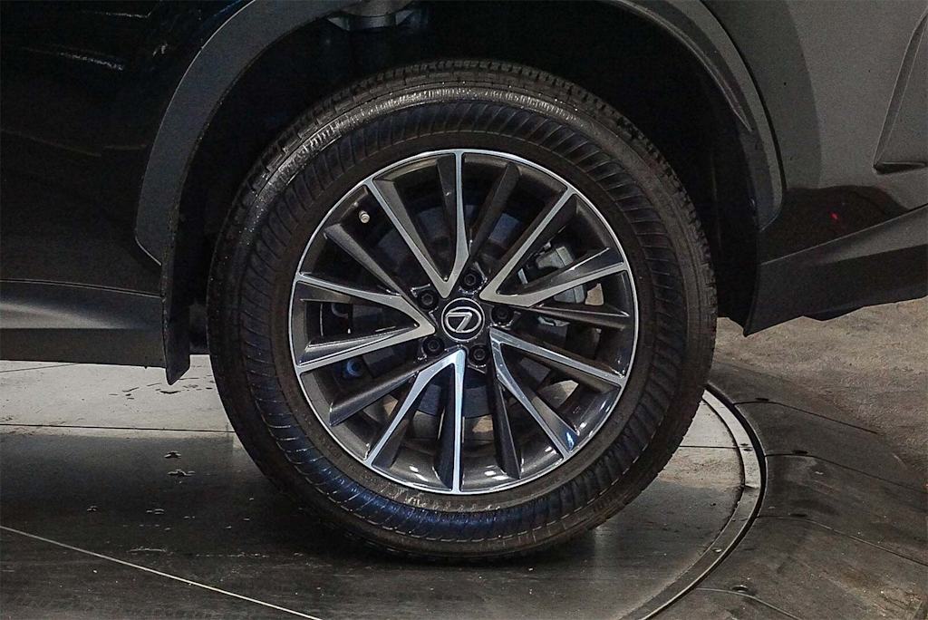 Thumbnail: 2024 Lexus ES - 20