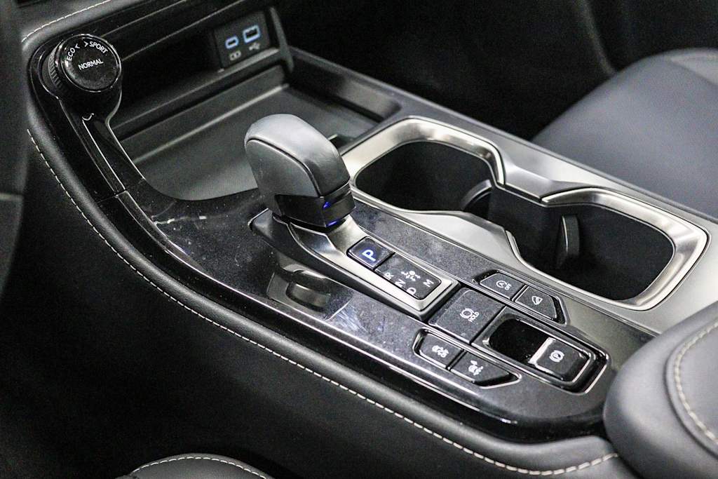 Thumbnail: 2024 Lexus ES - 27