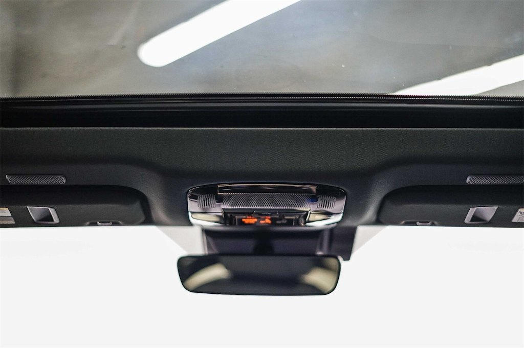 Thumbnail: 2024 Lexus ES - 23