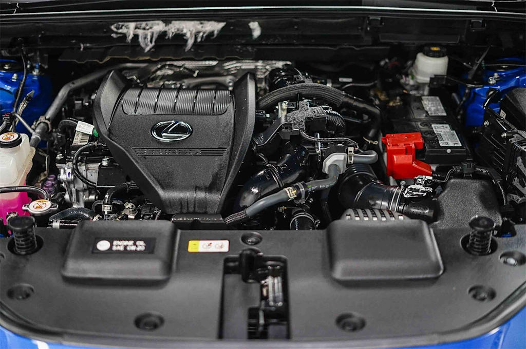 Thumbnail: 2024 Lexus ES - 7