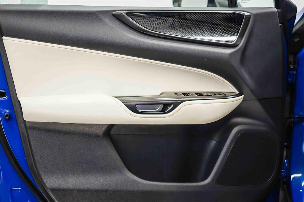 Thumbnail: 2024 Lexus ES - 26