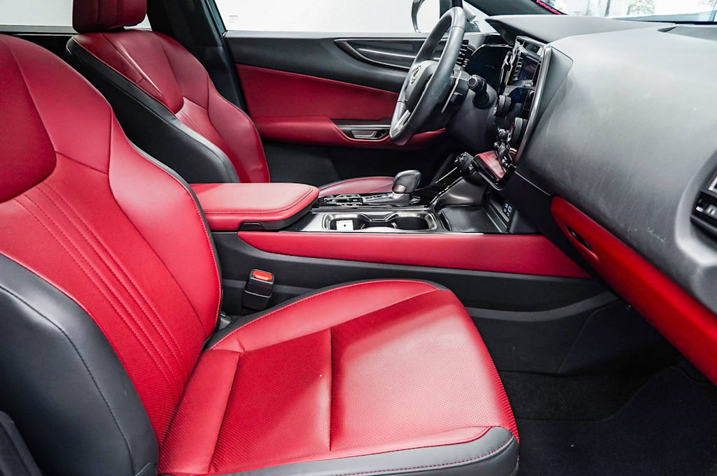 Thumbnail: 2024 Lexus ES - 8