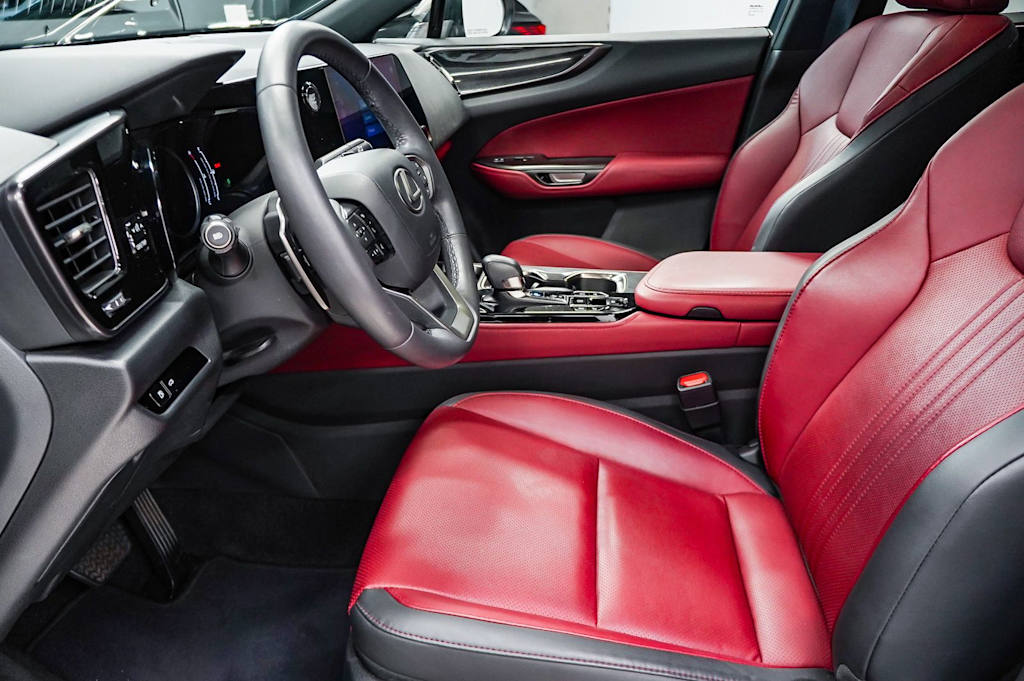 Thumbnail: 2024 Lexus ES - 9