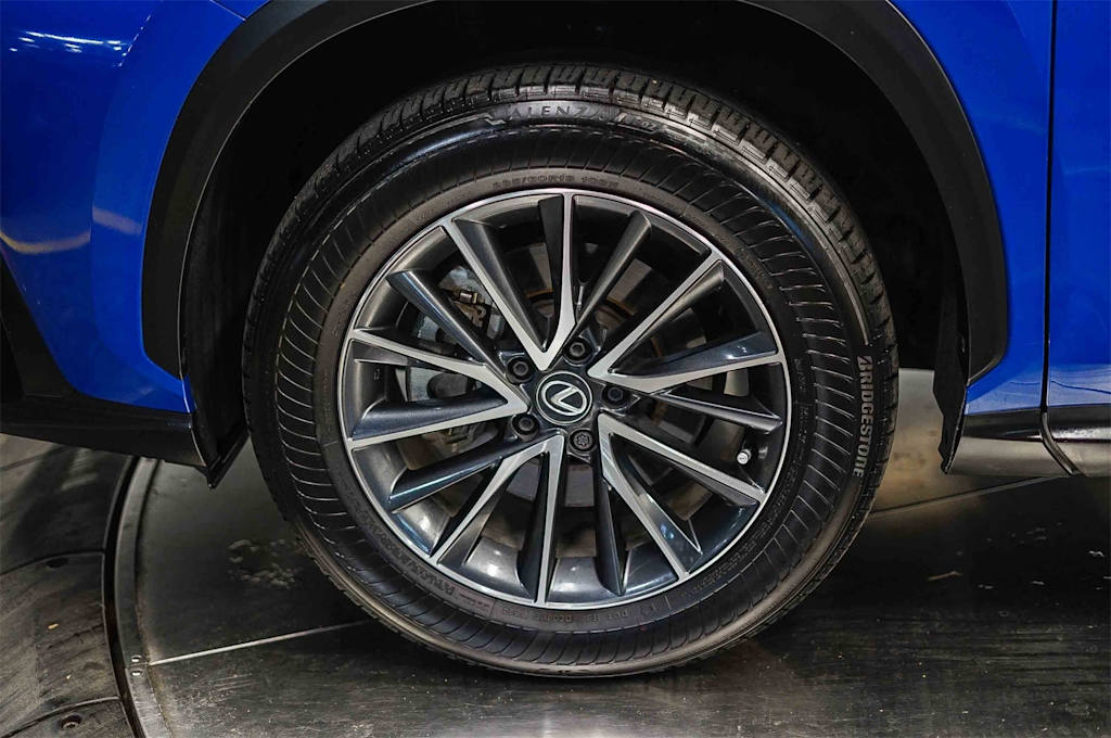 Thumbnail: 2025 Lexus ES - 5