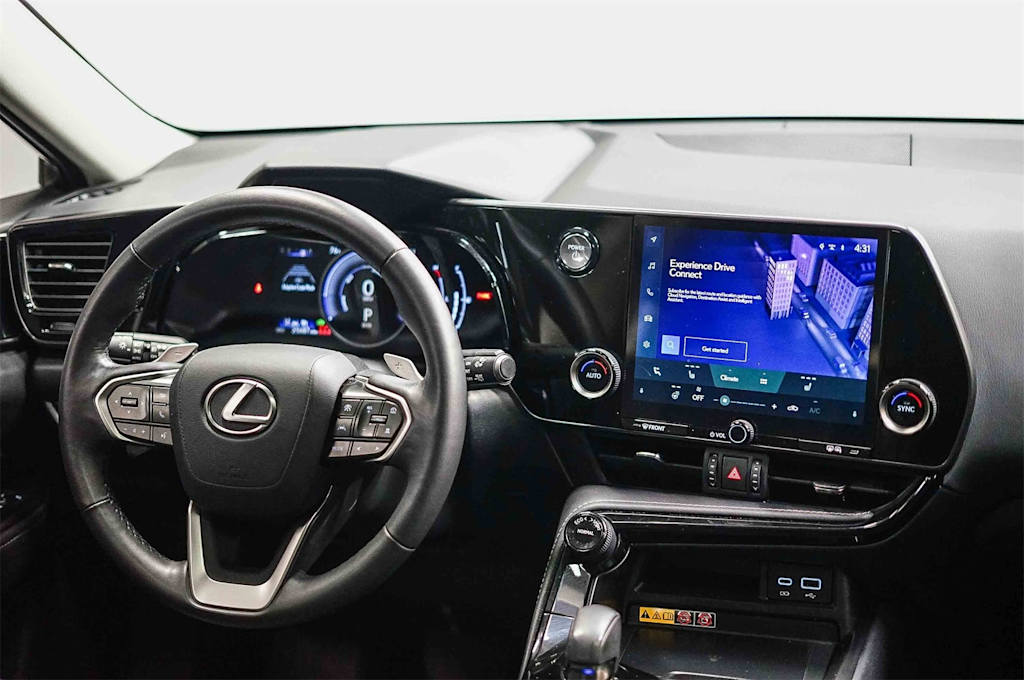 Thumbnail: 2025 Lexus ES - 2