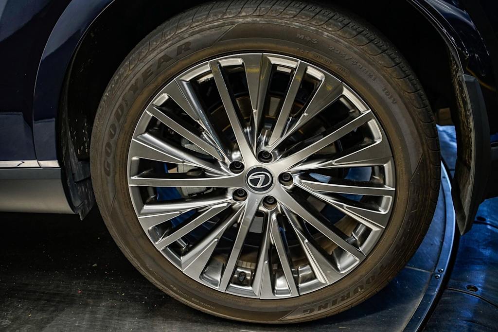 Thumbnail: 2023 Lexus RX - 6