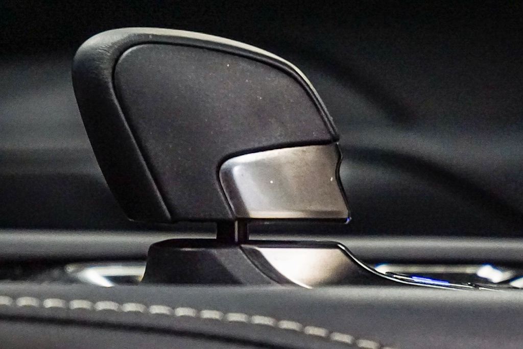 Thumbnail: 2024 Lexus RX - 13