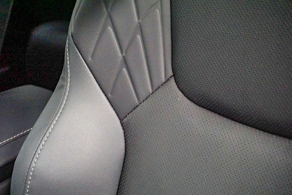 Thumbnail: 2024 Lexus RX - 29