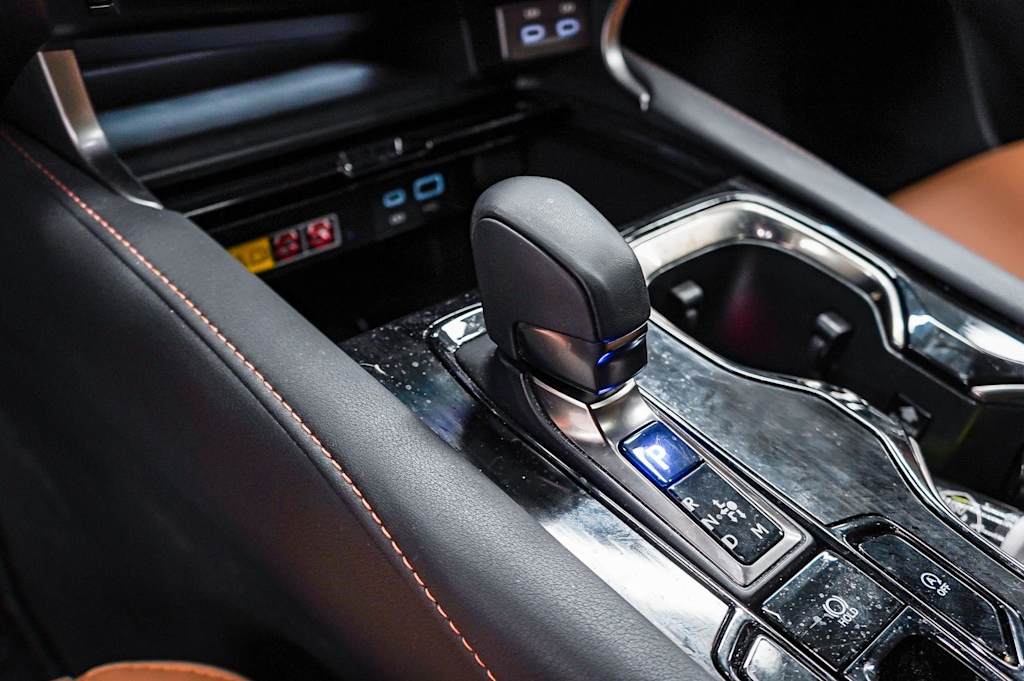 Thumbnail: 2026 Lexus RX - 14