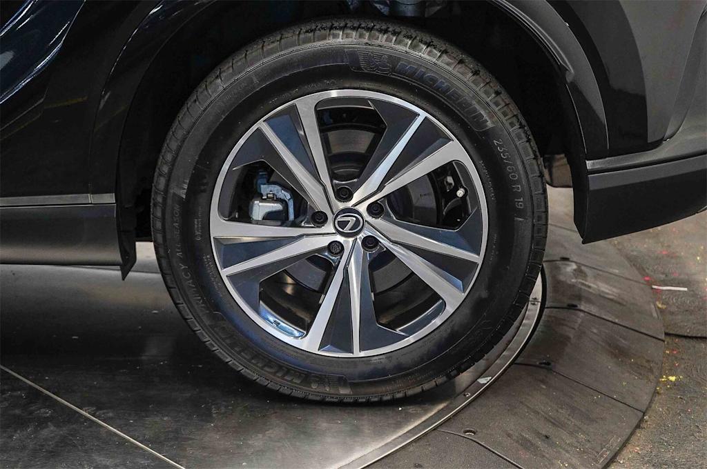 Thumbnail: 2024 Lexus RX - 23