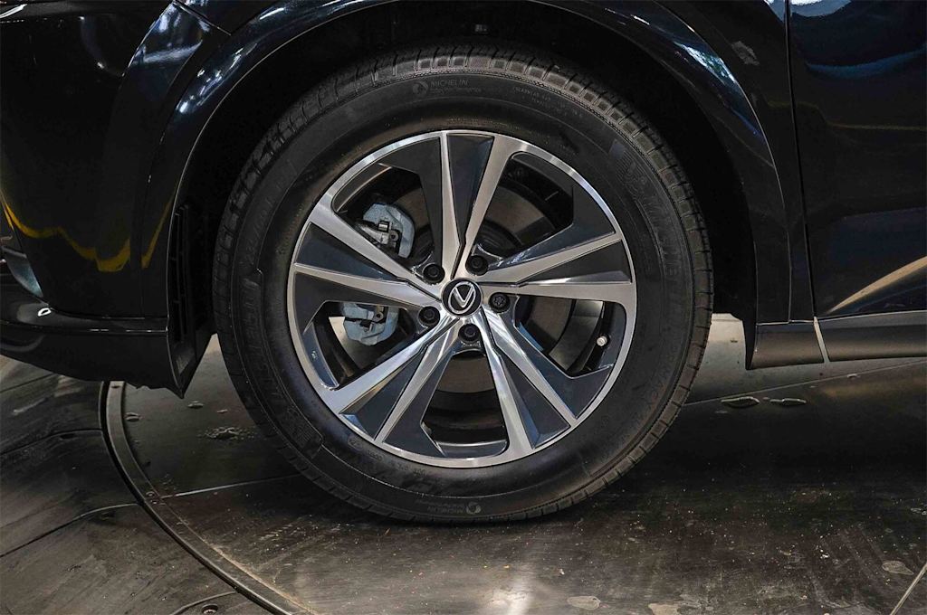 Thumbnail: 2024 Lexus RX - 7