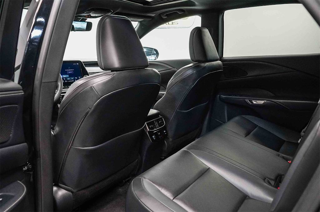 Thumbnail: 2024 Lexus RX - 12