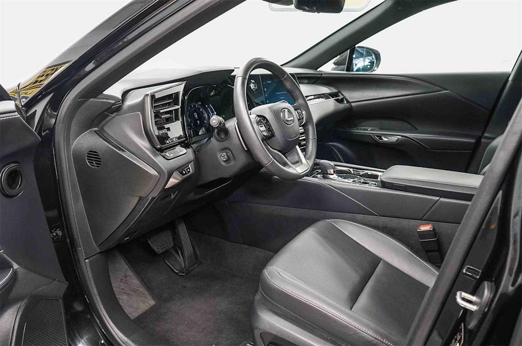 Thumbnail: 2024 Lexus RX - 14