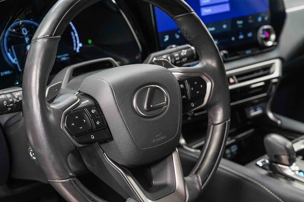 Thumbnail: 2024 Lexus RX - 13