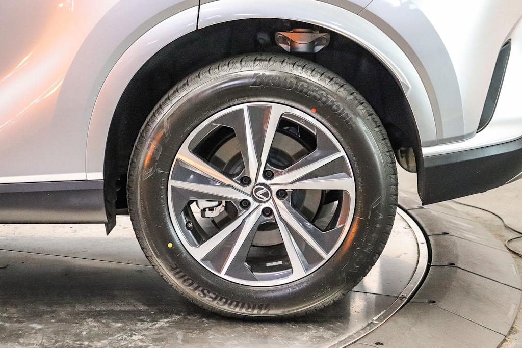 Thumbnail: 2024 Lexus RX - 22