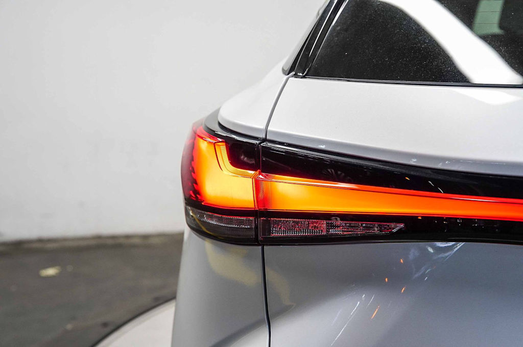 Thumbnail: 2025 Lexus RX - 23