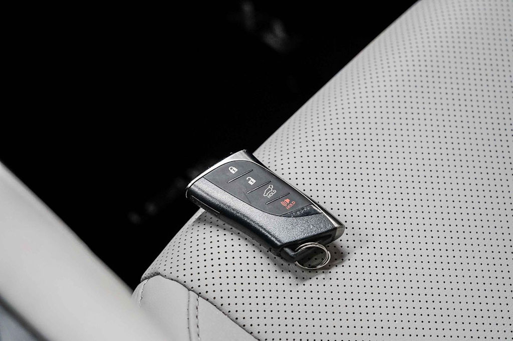 Thumbnail: 2025 Lexus RX - 18