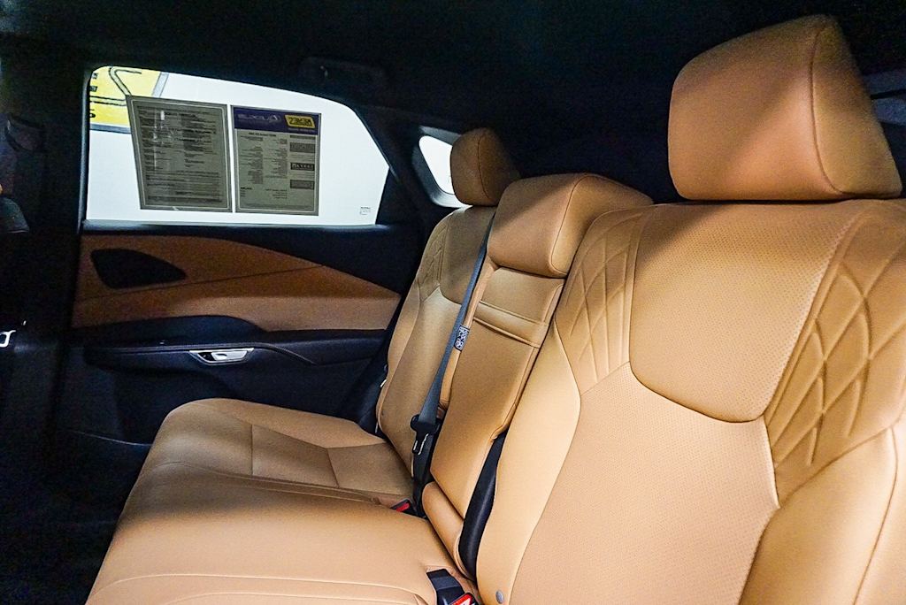 Thumbnail: 2025 Lexus RX - 11