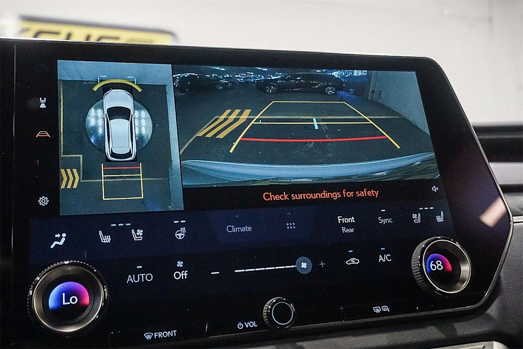 Thumbnail: 2023 Lexus RX - 27