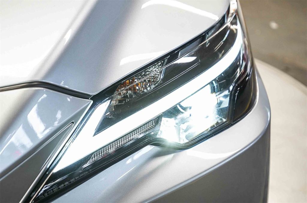 Thumbnail: 2023 Lexus RX - 20